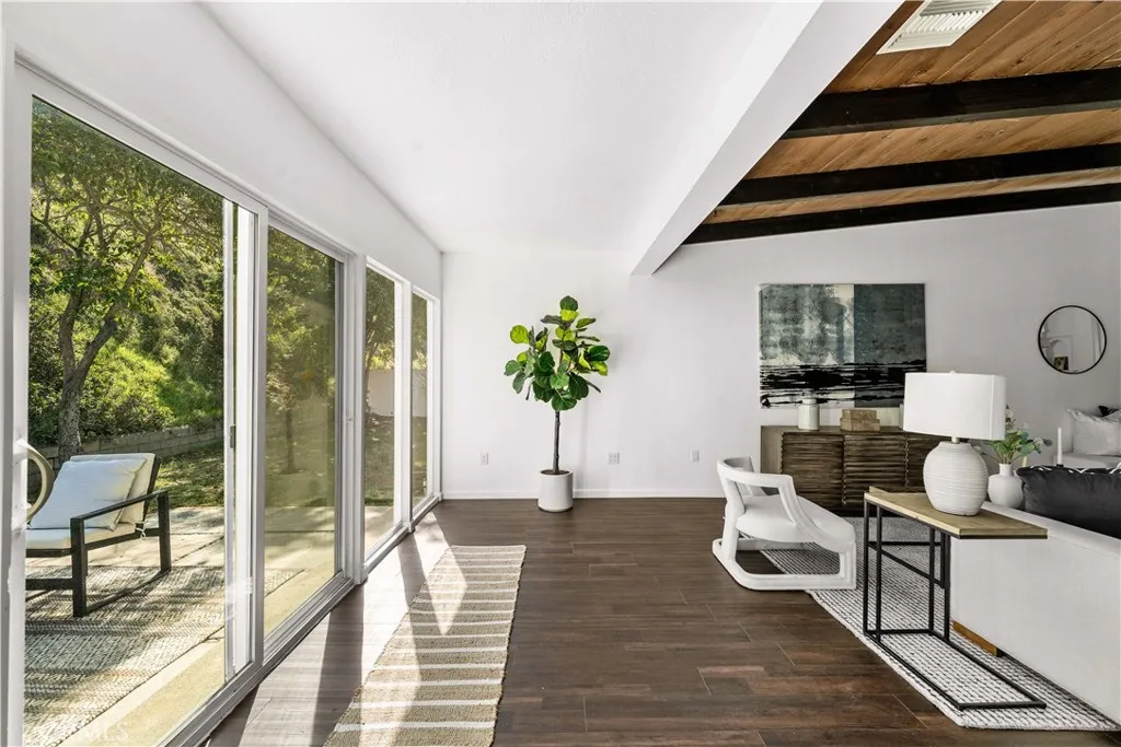 1422 Kempton, Monterey Park, California 91755 home-pic-14